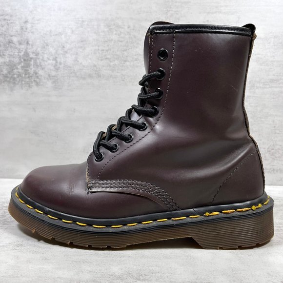 Dr Martens England 8-Eye Smooth Leather Boots - Women's Size 4 UK / 6 US - Picture 1 of 12